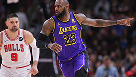 NBA战报:詹姆斯空砍准三双 公牛124-108送湖人3连败  德罗赞27分